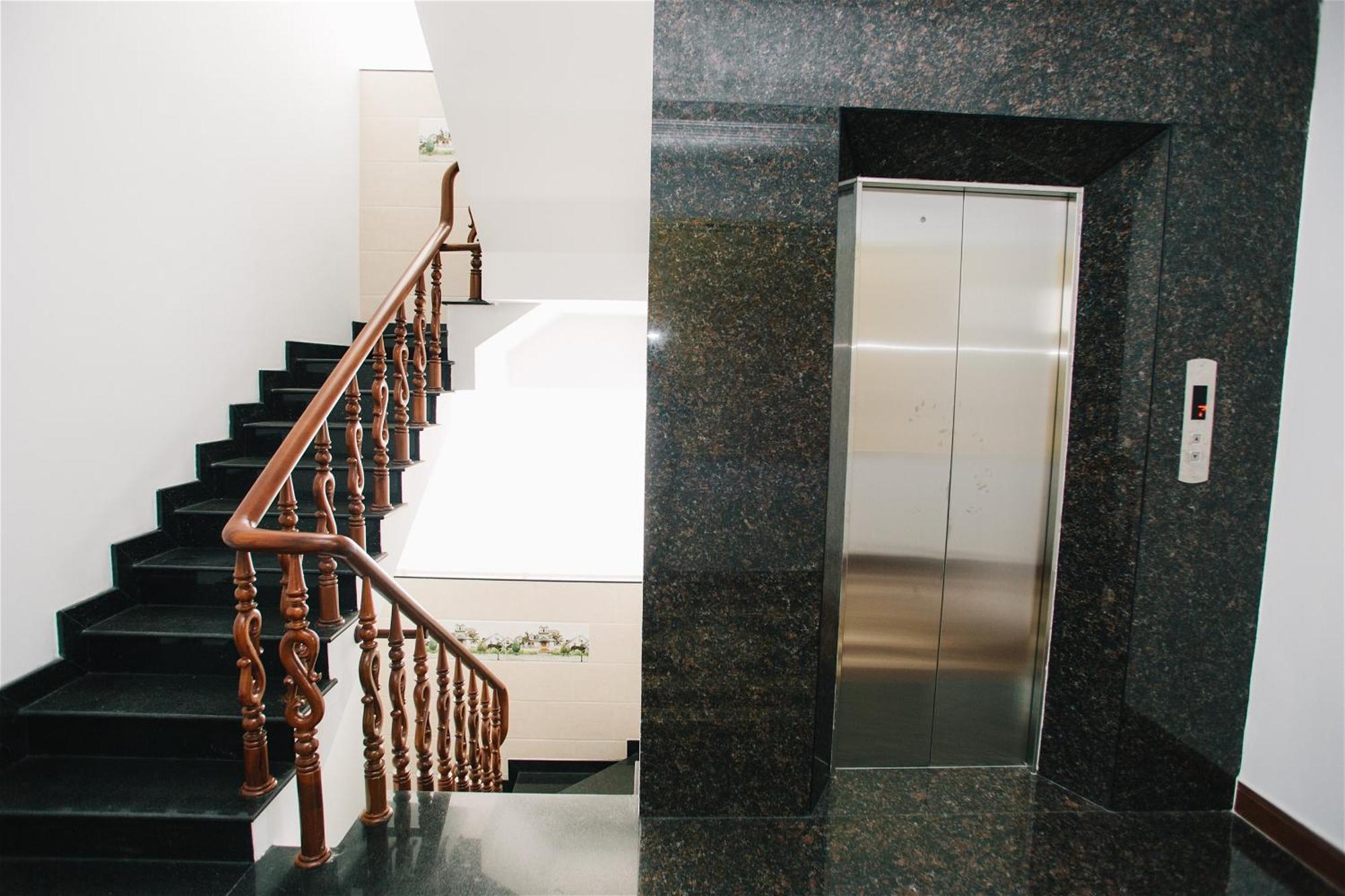 RedDoorz Thinh Gia Phat Hotel Hoang Hoa Tham Tan Binh TP. Hồ Chí Minh Ngoại thất bức ảnh