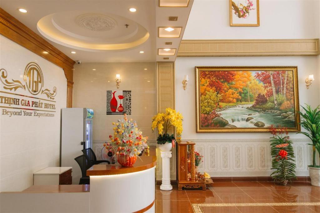 RedDoorz Thinh Gia Phat Hotel Hoang Hoa Tham Tan Binh TP. Hồ Chí Minh Ngoại thất bức ảnh